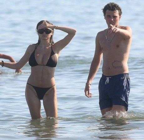 athletic blonde onlyfans beautiful img