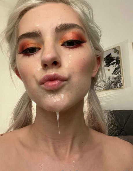 beautiful teen onlyfans perfect photo