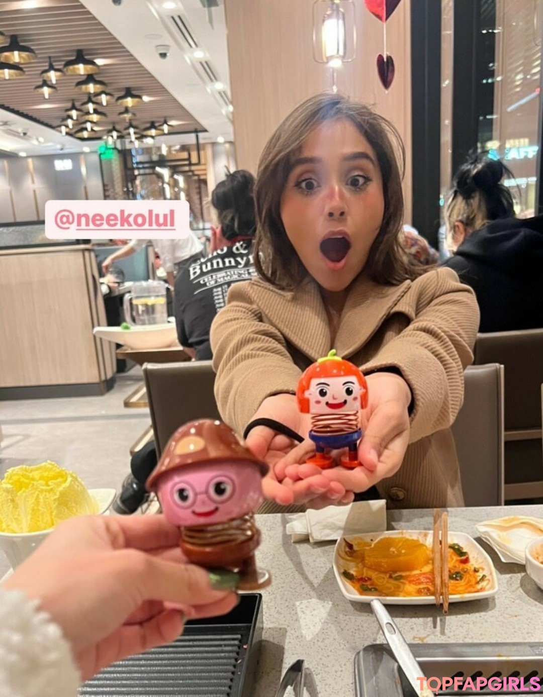 famous midget onlyfans hot nude image