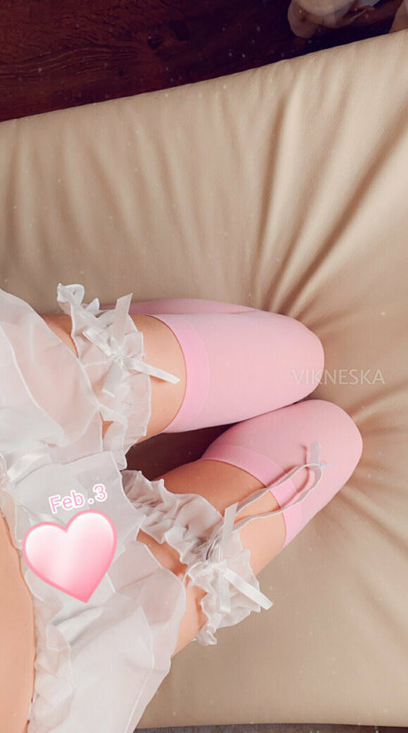 vikneskafree exclusive pornstar gallery