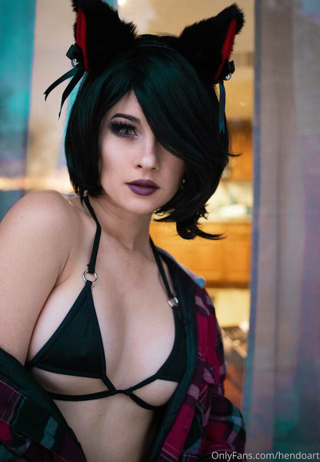 lewdoart hot model image