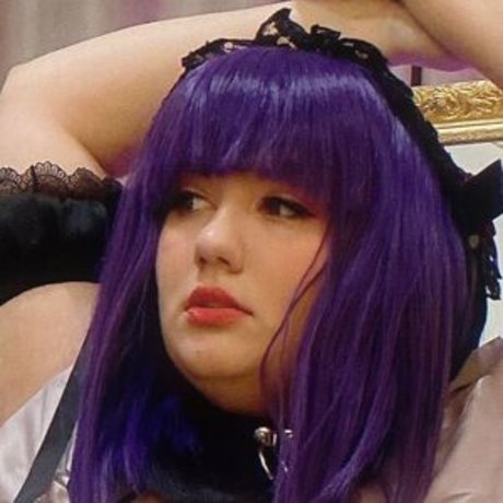 mintosylveon erotic pornstar photo