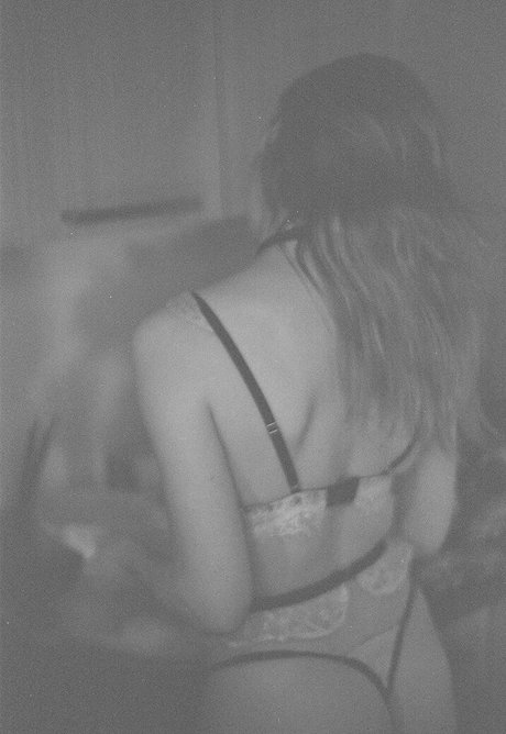 skinny ebony onlyfans free nude galleries