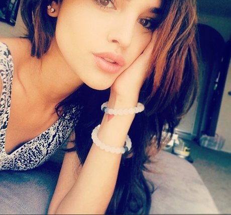 Eiza Gonzalez porn model images