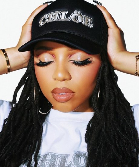 Chloe Bailey pretty star pictures