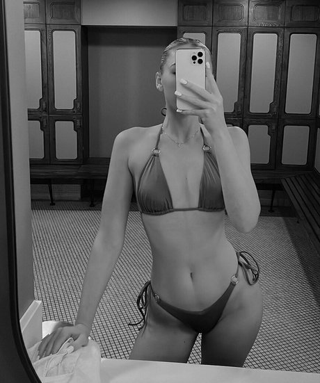 Sian Owen model porn galleries