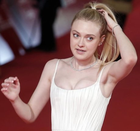 Dakota Fanning star porn photo