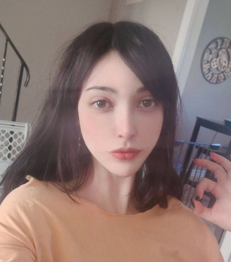 Drellatsun perfect model pics