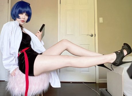 Drellatsun pretty actress pics