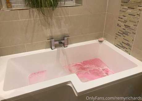 skinny ass onlyfans art xxx archive