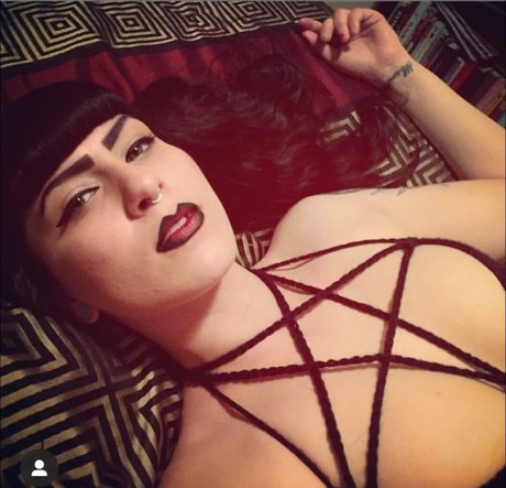 lesbian seduction onlyfans art xxx archive