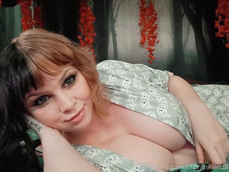 findom onlyfans beautiful naked image