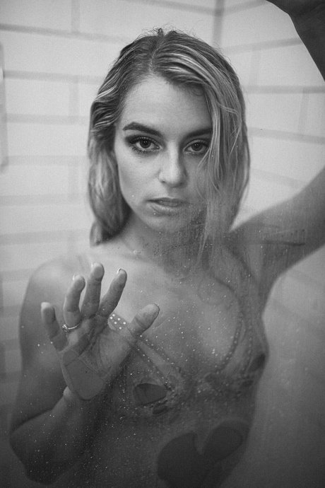 raven onlyfans pretty pic