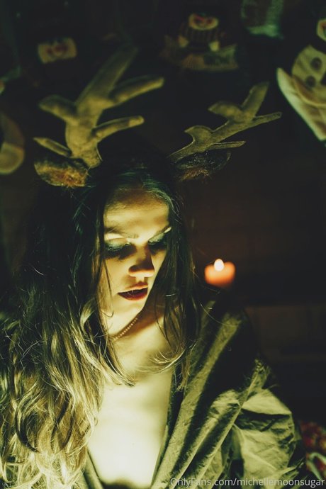 Ellie Land sex actress pic