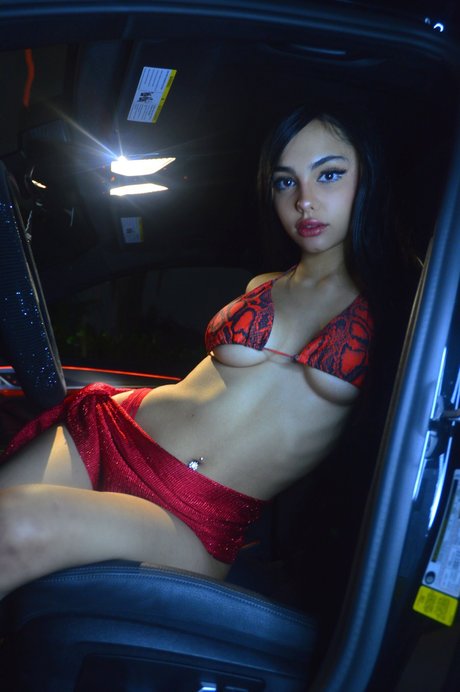 curvy xxx onlyfans hot sexy photo