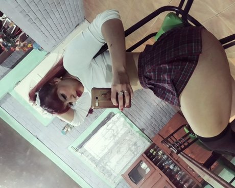 amateur wife onlyfans nude image