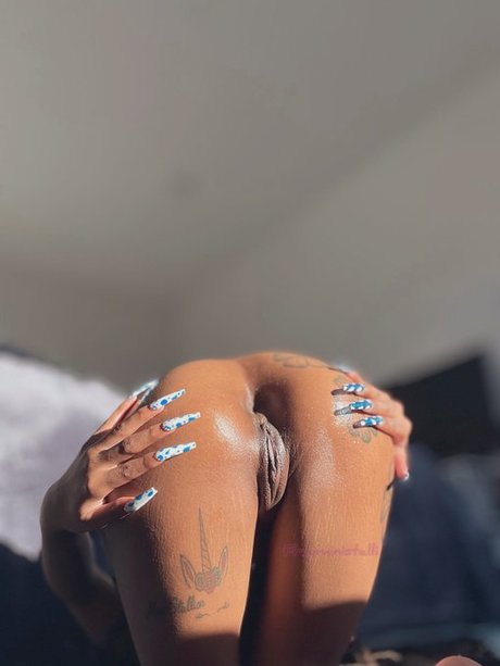 Mini Stalli star nudes pictures