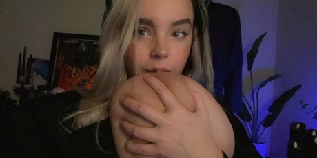 athletic blonde onlyfans beautiful naked img