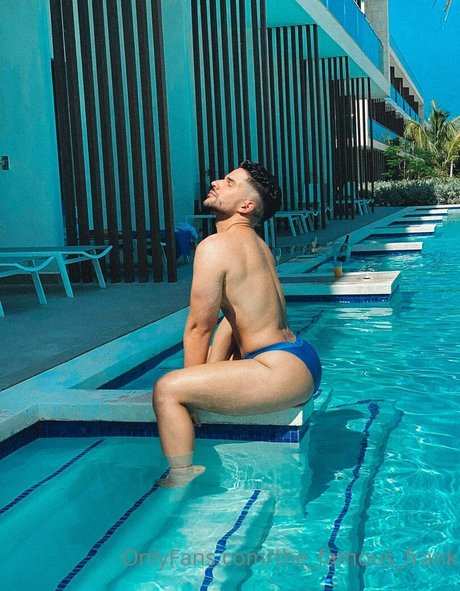 the famous frank naked actress photos