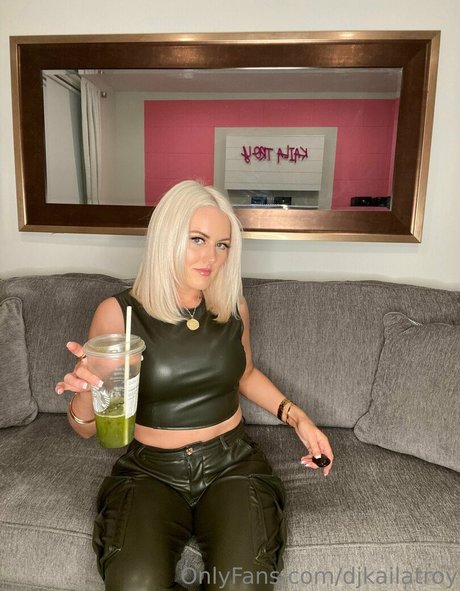 Djkailatroy porn star picture