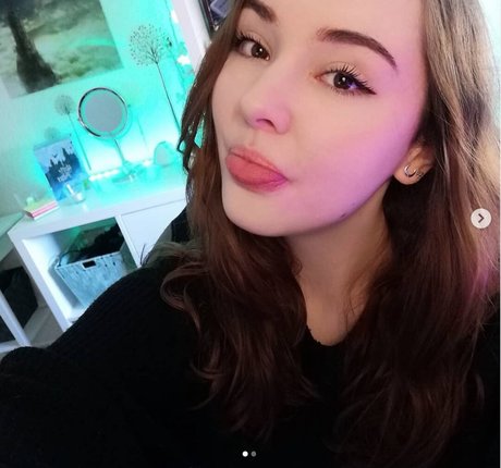 wife milf onlyfans top image