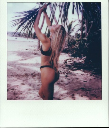 retro onlyfans art porn archive