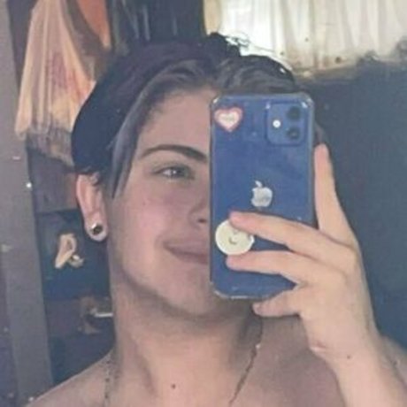 blo0d r0ach exclusive pornstar images