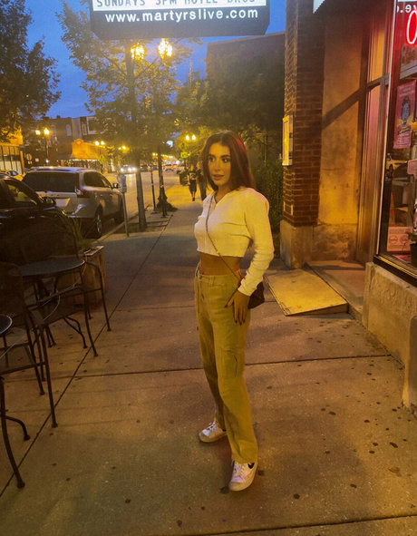 petite ebony onlyfans beautiful nude pictures