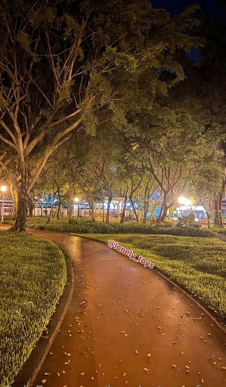 lonely toys free sexy actress archive