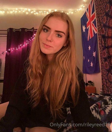 erotic onlyfans naked image