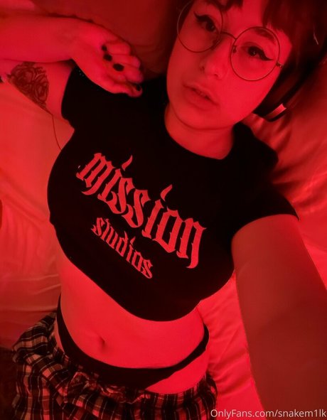 grrraves nice actress galleries