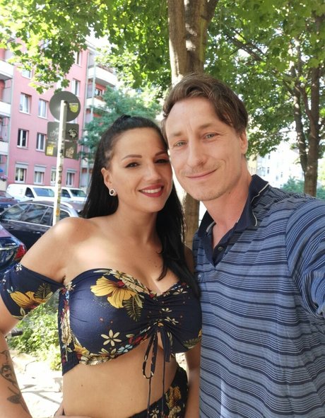 Jolee Love pornstar hd gallery