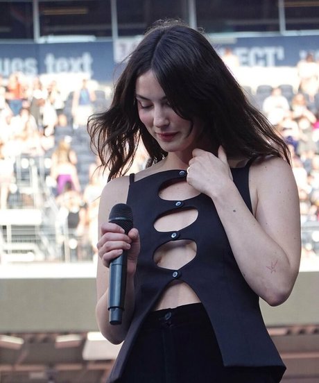 trans teen onlyfans hot nude pic