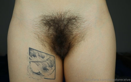 letgotoreceive porn model images