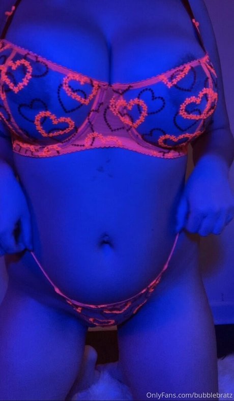 BubbleBratz model sexy galleries