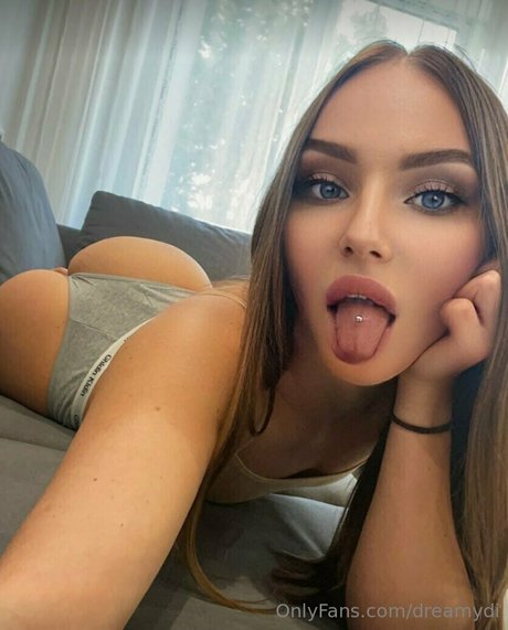 Dreamydi model sex pictures