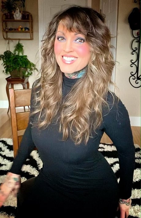 gay midget onlyfans nude pic