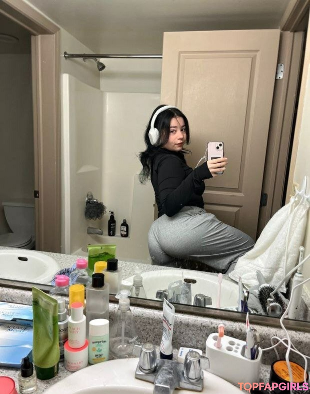 anime babe onlyfans erotic pics