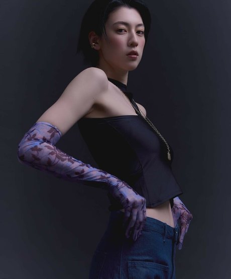 Ayaka Miyoshi model top pics