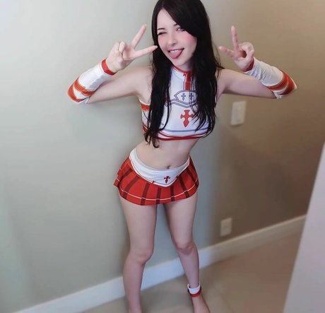 petite skinny onlyfans naked images