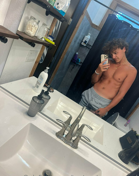 gay influencer onlyfans nudes gallery