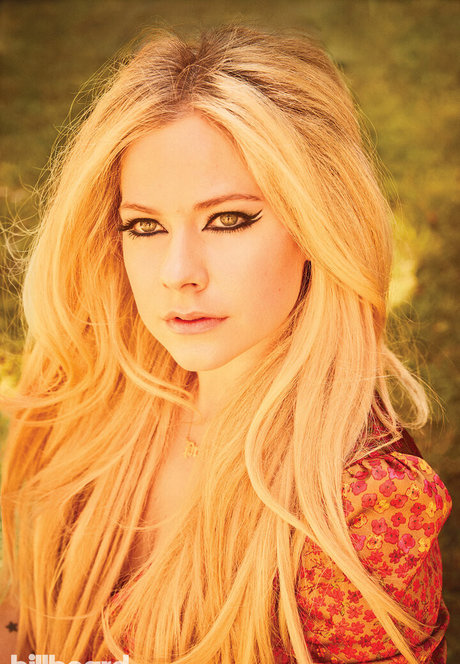 Avril Lavigne erotic star gallery