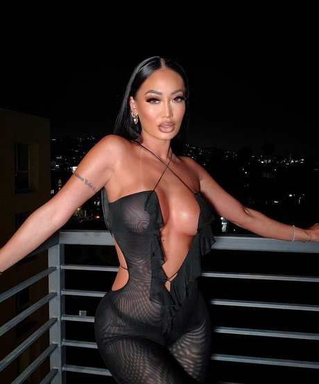 msangieang star erotic images