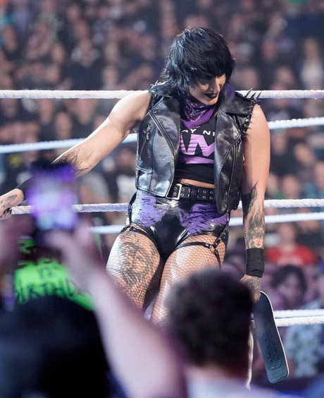 big pussy onlyfans nude images