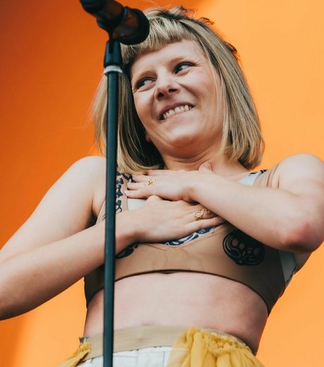 thick solo onlyfans hot gallery