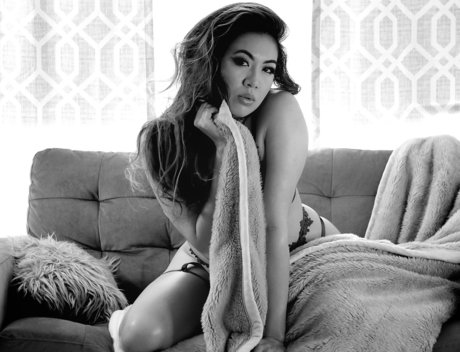 aiokilaci star sexy img