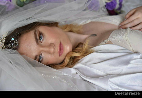 deezefreeze model pornographic img
