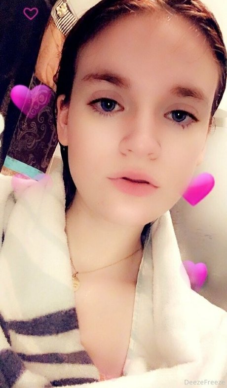 deezefreeze actress image