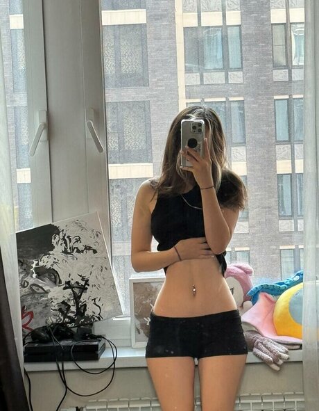 d gallavichh Daryana nude actress archive