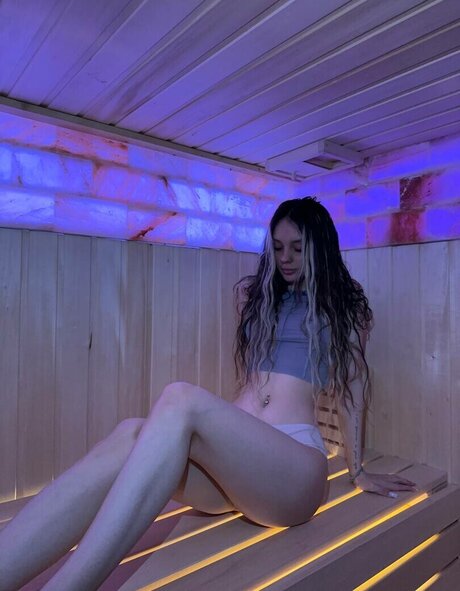 d gallavichh Daryana erotic actress photo